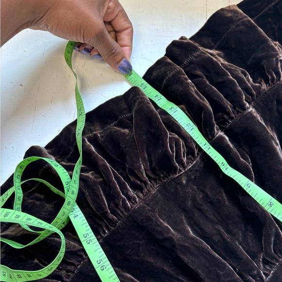 Brown velour mini skirt - Picture 6 of 6